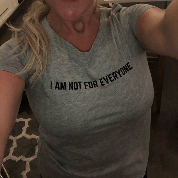 I am not for everyone gray tee XS new - Picture 1 of 1